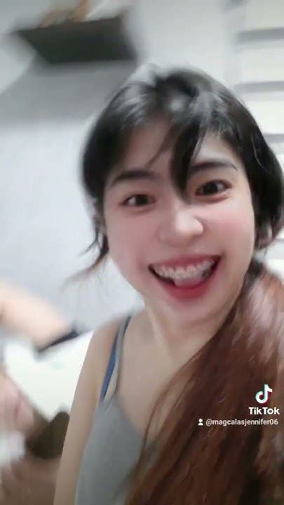 Seryosong seryoso si Jeanshe sa pag supsop ng cute na Titi.